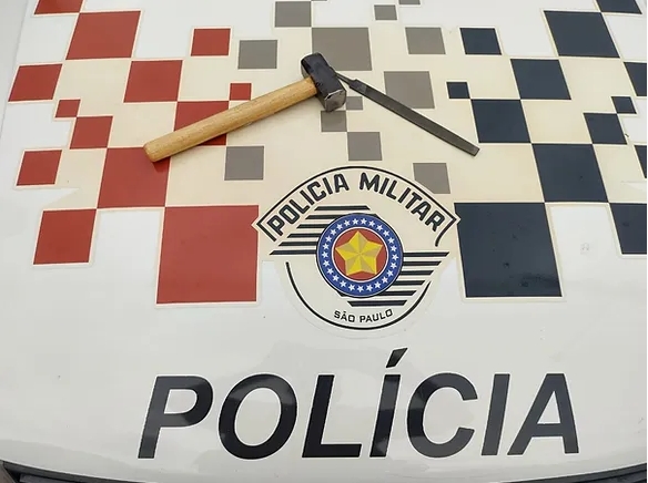 Polícia Militar de Pereira Barreto prende indivíduo após praticar furto em estabelecimento comercial