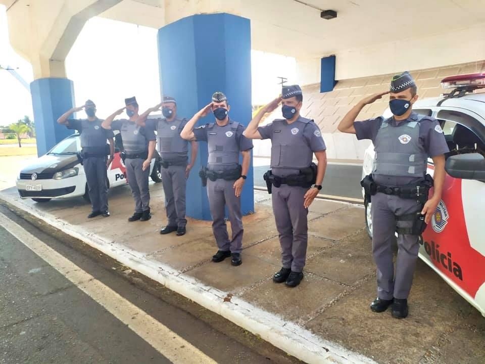 POLÍCIA MILITAR DE ANDRADINA PRESTA ÚLTIMA HOMENAGEM AO SOLDADO CONCESSOR