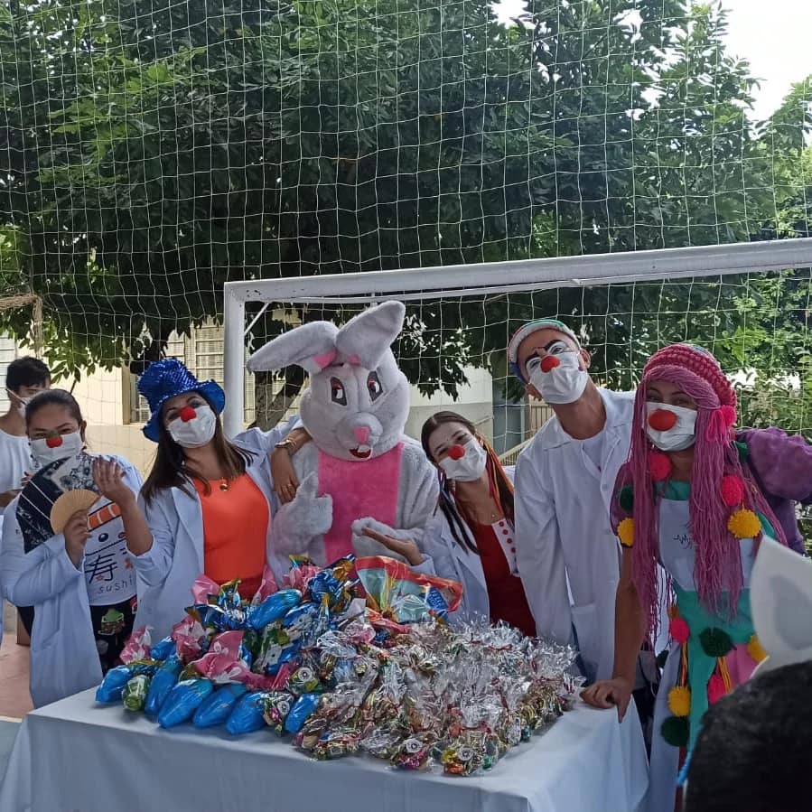 APAE de Tupi Paulista recebe visita dos Mensageiros da Alegria