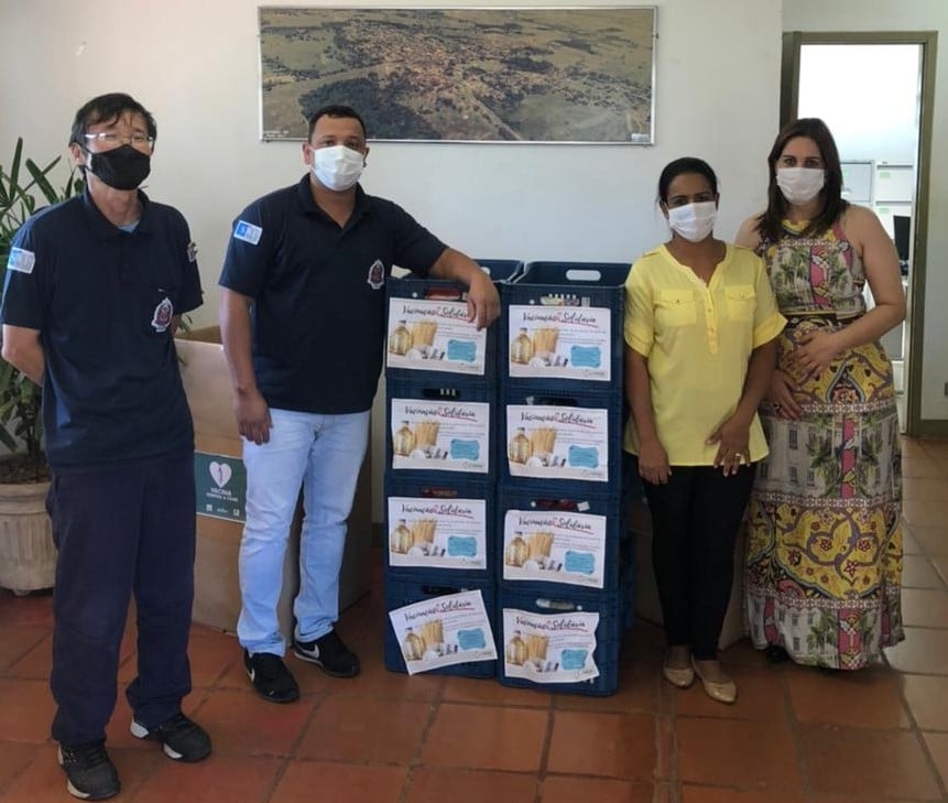 Corpo Funcional do CDP de Lavínia doou alimentos para Prefeitura Municipal de Lavínia