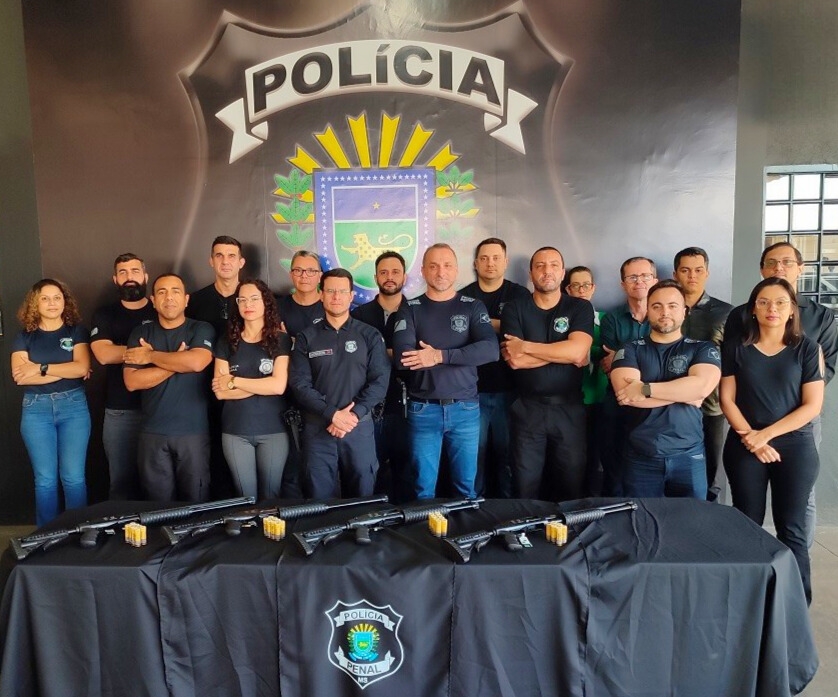 Polícia Penal de Três Lagoas recebe novas espingardas calibre 12