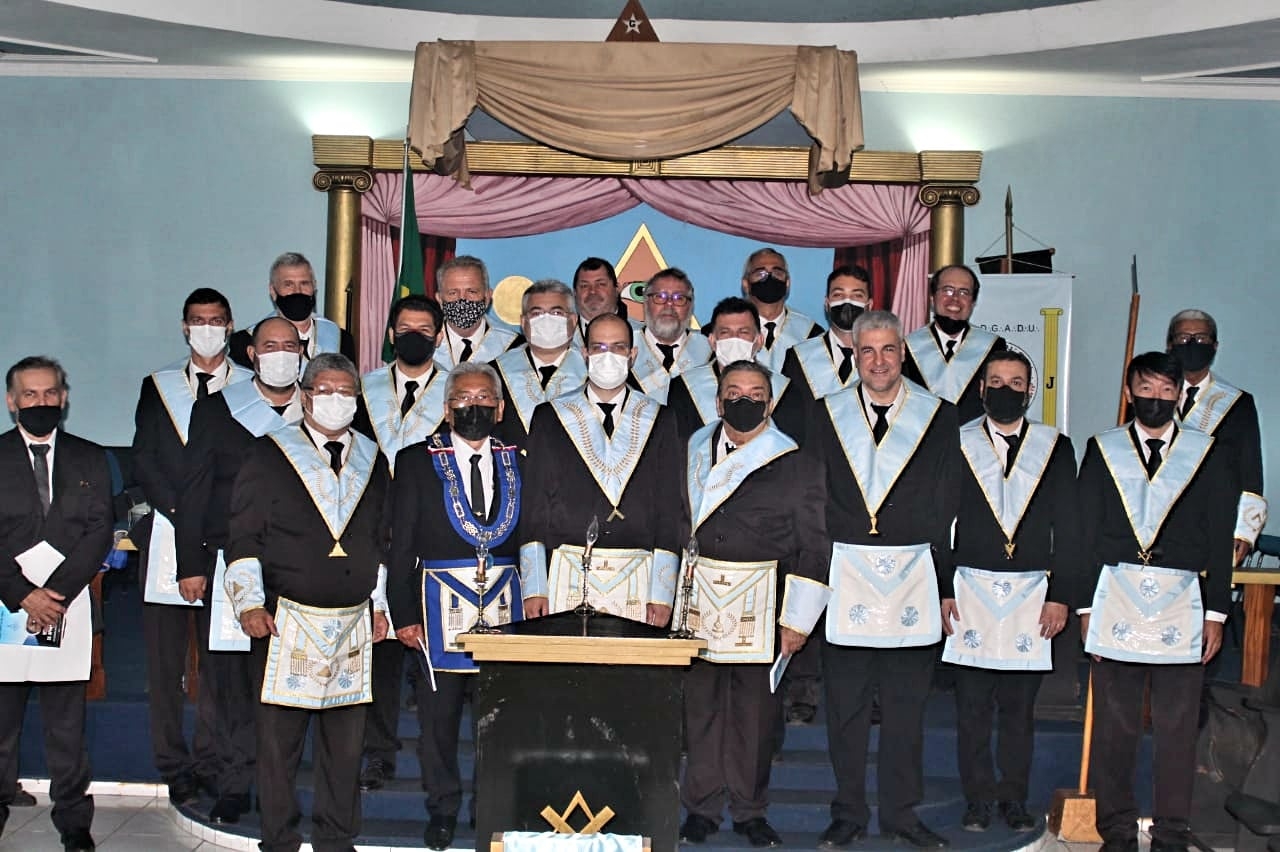 Em Castilho Loja Maçônica Cavalheiros de Andradina realizou sessão magna e posse de nova diretoria