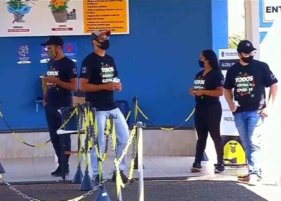 Cemitério de Pereira Barreto distribui senhas para evitar aglomerações