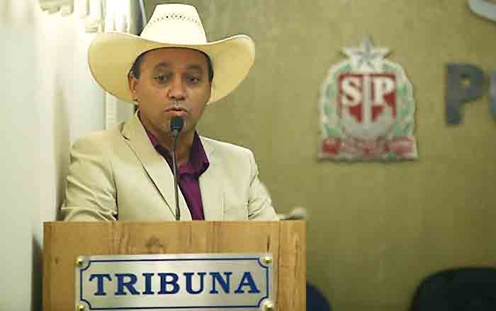 Prefeito de Nova Independência Fernandinho Santana é hospitalizado na UTI de Andradina