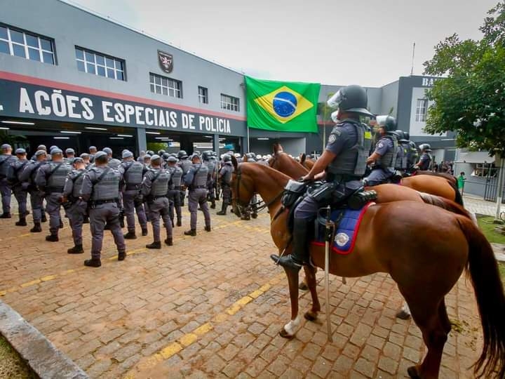 EM CAMPINAS SOLENIDADE ALUSIVA AOS 10 ANOS DE CRIAÇÃO DO 1º BAEP E ENTREGA DO PRÊMIO DE AÇÕES ESPECIAIS