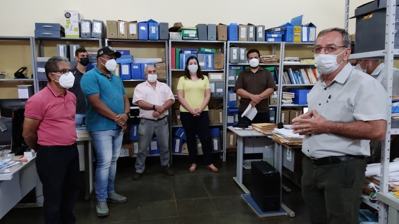 Prefeito de Castilho visita Secretaria de Obras para apresentar novo titular da Pasta o engenheiro Ernaldo Calvoso