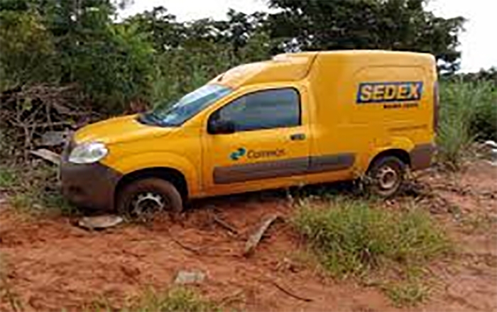 BAEP de Araçatuba prende acusado de roubar carro dos correios, alvo de combate ao crime Bairro Etemp