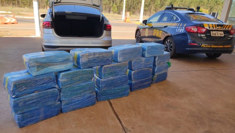 Polícia Rodoviária Federal apreende 360 Kg de maconha em Três Lagoas