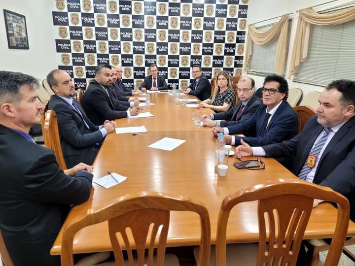 DIRETOR DO DEINTER-8 REALIZA TRABALHO DE CORREIÇÃO NA DELEGACIA SECCIONAL DE POLÍCIA DE DRACENA
