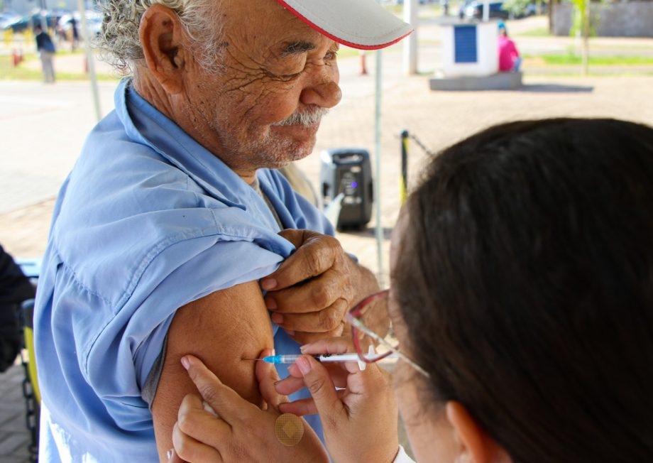 Mais da metade do grupo prioritário ainda não se vacinou contra a Influenza/Gripe em Três Lagoas