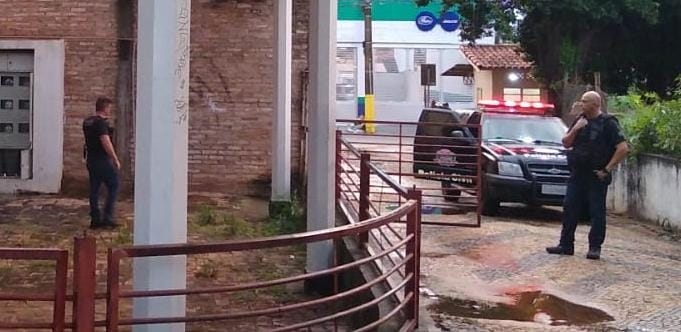 Polícia Civil recupera mais de 30 quilos de fios furtados em Valparaíso