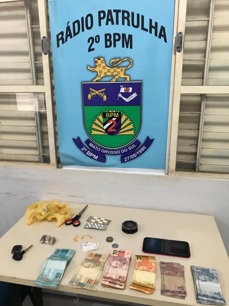 Rádio Patrulha prende mulher de 21 anos por Tráfico de Drogas em Três Lagoas