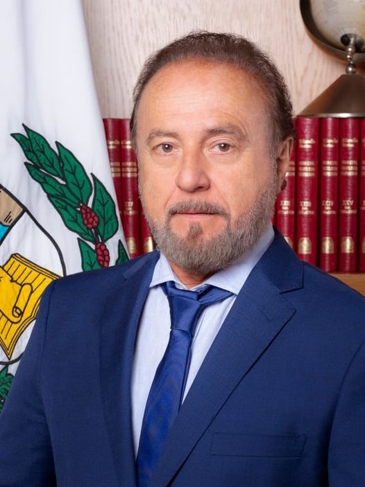 NO TRIBUNAL PREFEITO DE ANDRADINA MÁRIO CELSO PERDE LIMINAR QUE INVIABILIZA O FRIGORÍFICO 3D