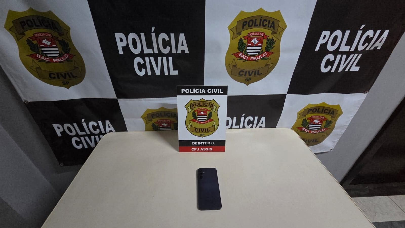 POLÍCIA CIVIL RECUPERA CELULAR ROUBADO APÓS TRABALHO INVESTIGATIVO EM ASSIS
