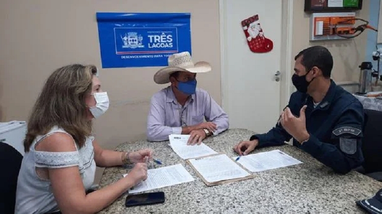 Prefeito Ângelo Guerreiro assina Projeto Patrulha Mirim da Polícia Militar de Três Lagoas/MS