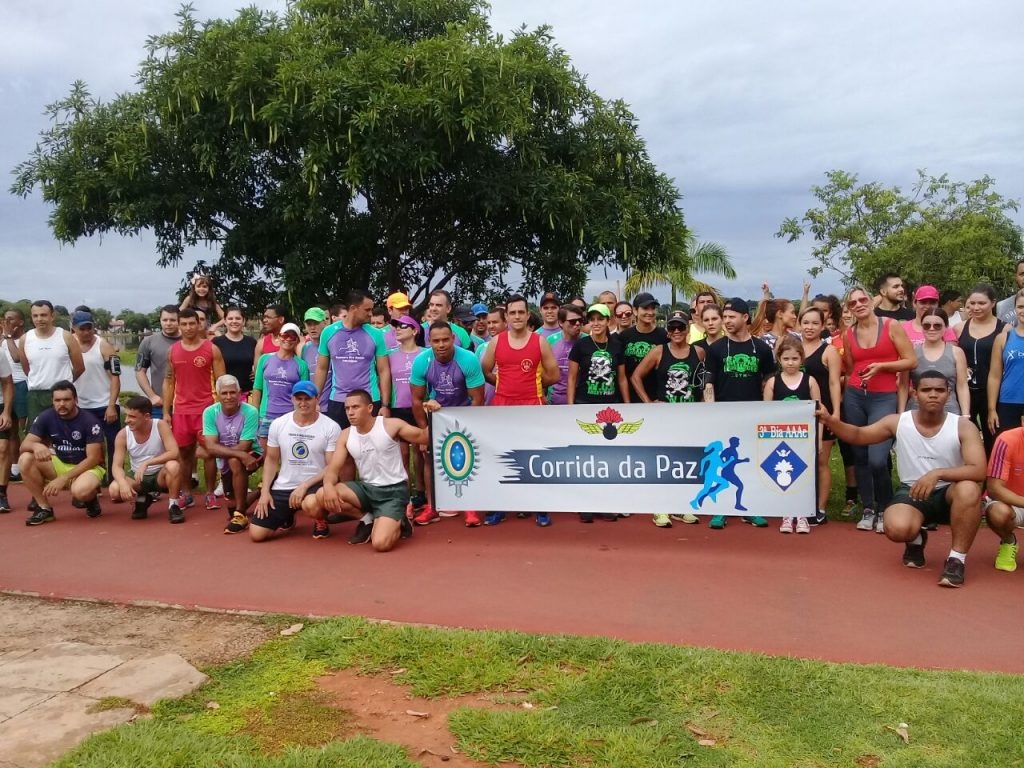 Após perder o controle do veículo, jovem motorista capota o carro na Rodovia da Integração em Andradina
