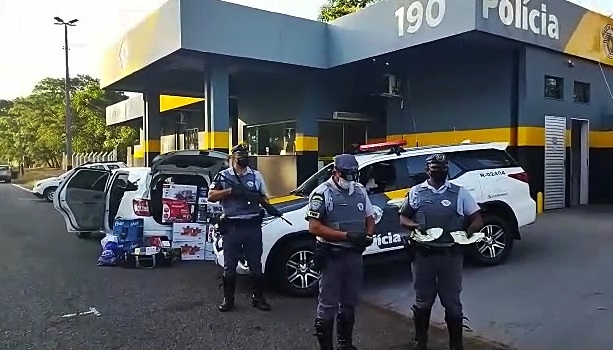 Em Penápolis duas mulheres e um homem foram presos pelo TOR com 40 CNHs falsas na Rondon