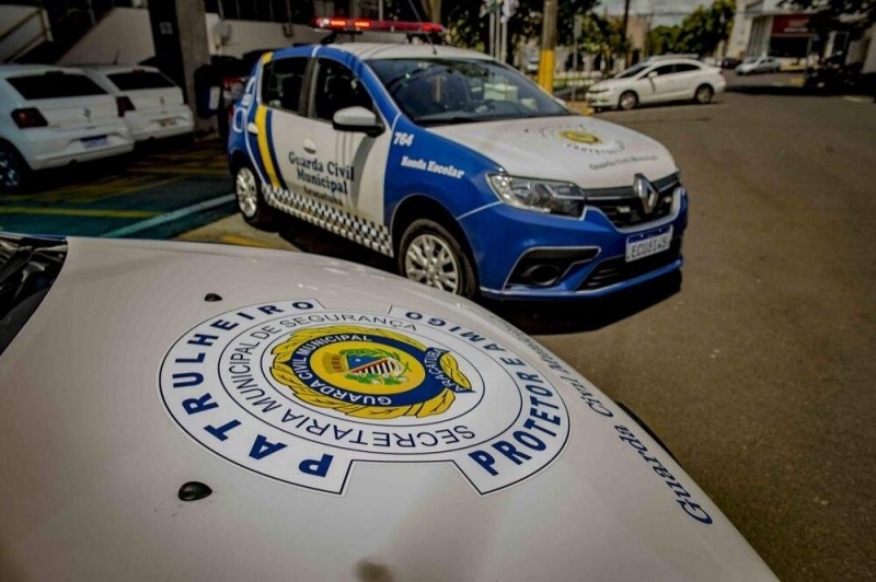 Prefeitura de Araçatuba entrega mais duas viaturas à Ronda Escolar Municipal