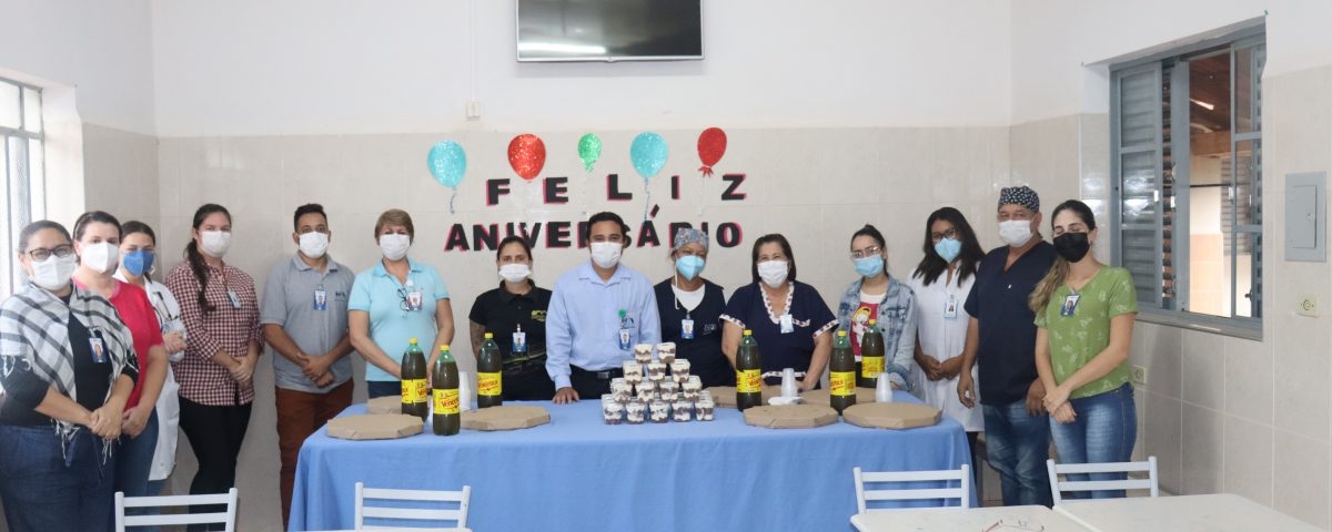 Colaboradores do Hospital de Tres Lagoas participam do projeto “Aniversariantes do Mês”