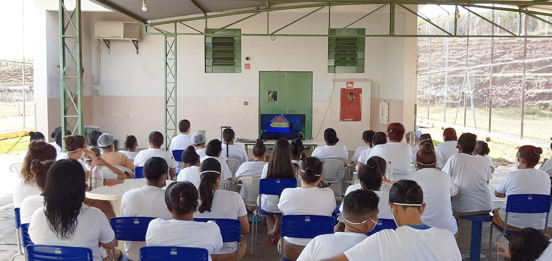 Reeducandas da PF de Tupi Paulista fazem curso de inteligência emocional
