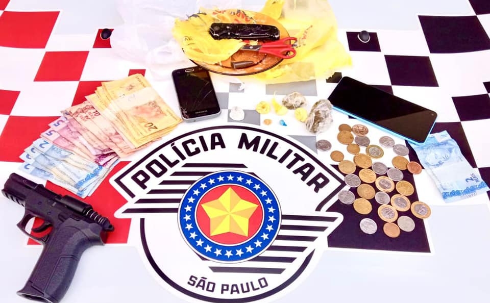 Rádio Patrulha de Andradina apreende menor por tráfico de drogas no bairro Passarelli