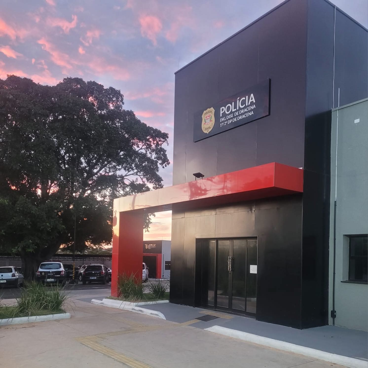 POLÍCIA CIVIL CUMPRE MANDADO DE BUSCA E APREENSÃO DE ADOLESCENTE POR DESCUMPRIMENTO DE MEDIDA SOCIOEDUCATIVA EM DRACENA