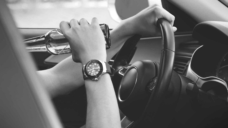 Polícia Militar prende vendedor por embriaguez ao volante em Araçatuba