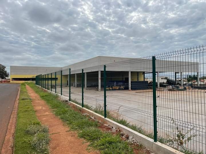 Obras do maior supermercado de Andradina segue a todo vapor