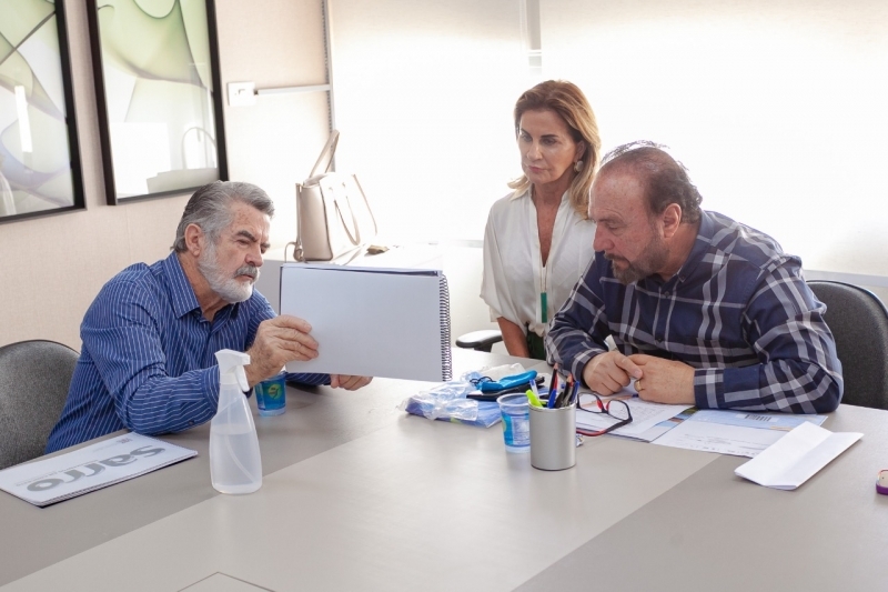 Sarro recebe convite para participar da reformulação urbana de Andradina