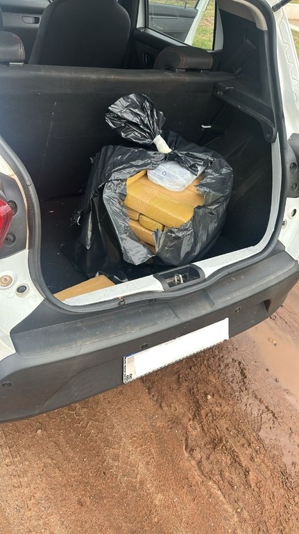 Polícia Federal de Três Lagoas apreende 31 kg de drogas e realiza prisão