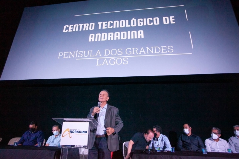 Paulo Piau apresenta visão de futuro que vem com Parque Tecnológico em Andradina