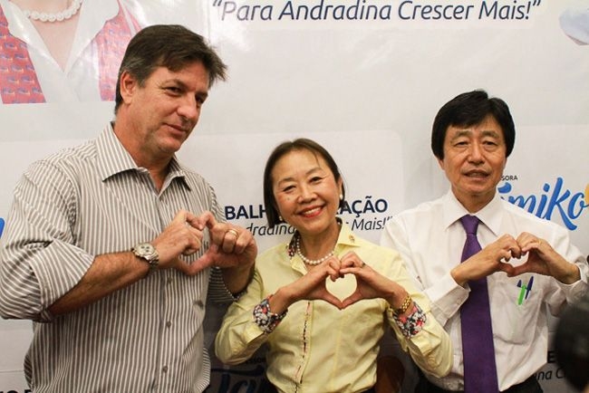 Motociclista fica gravemente ferida após colisão com caminhão em Ilha Solteira