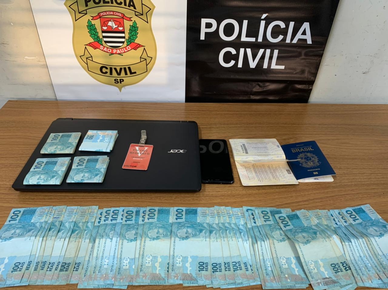 Polícia Civil detém homem suspeito de invadir contas de email de prefeito de Araçatuba