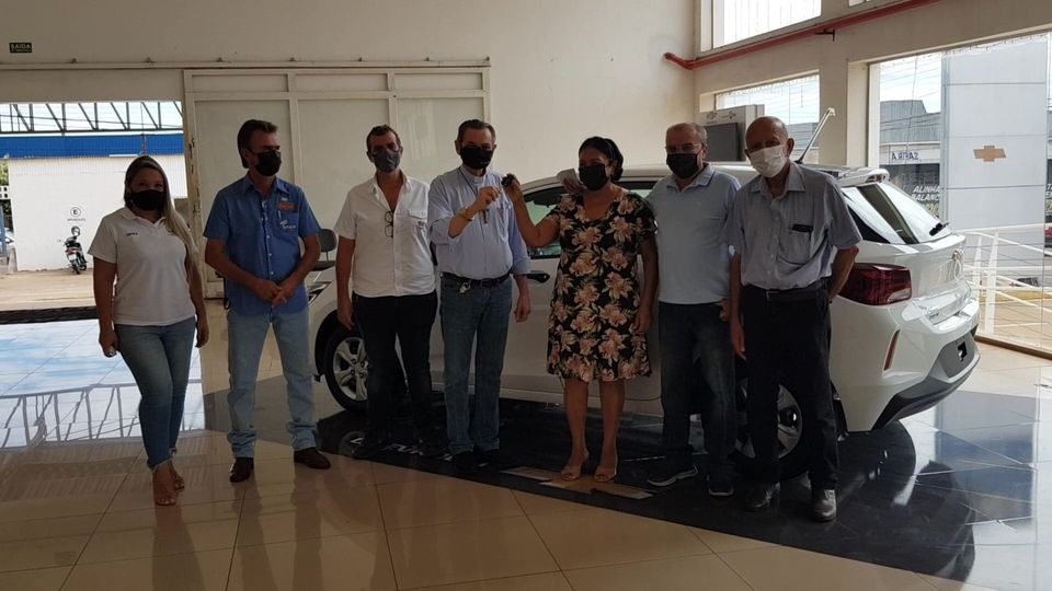 “AÇÃO ENTRE AMIGOS” DA MATRIZ DE  SÃO SEBASTIÃO, ENTREGA CARRO ZERO KM EM ANDRADINA
