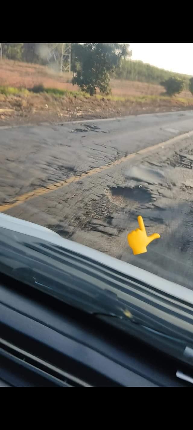 Alerta cratera na BR 262 entre Água Clara e Três Lagoas no km 131 e 132