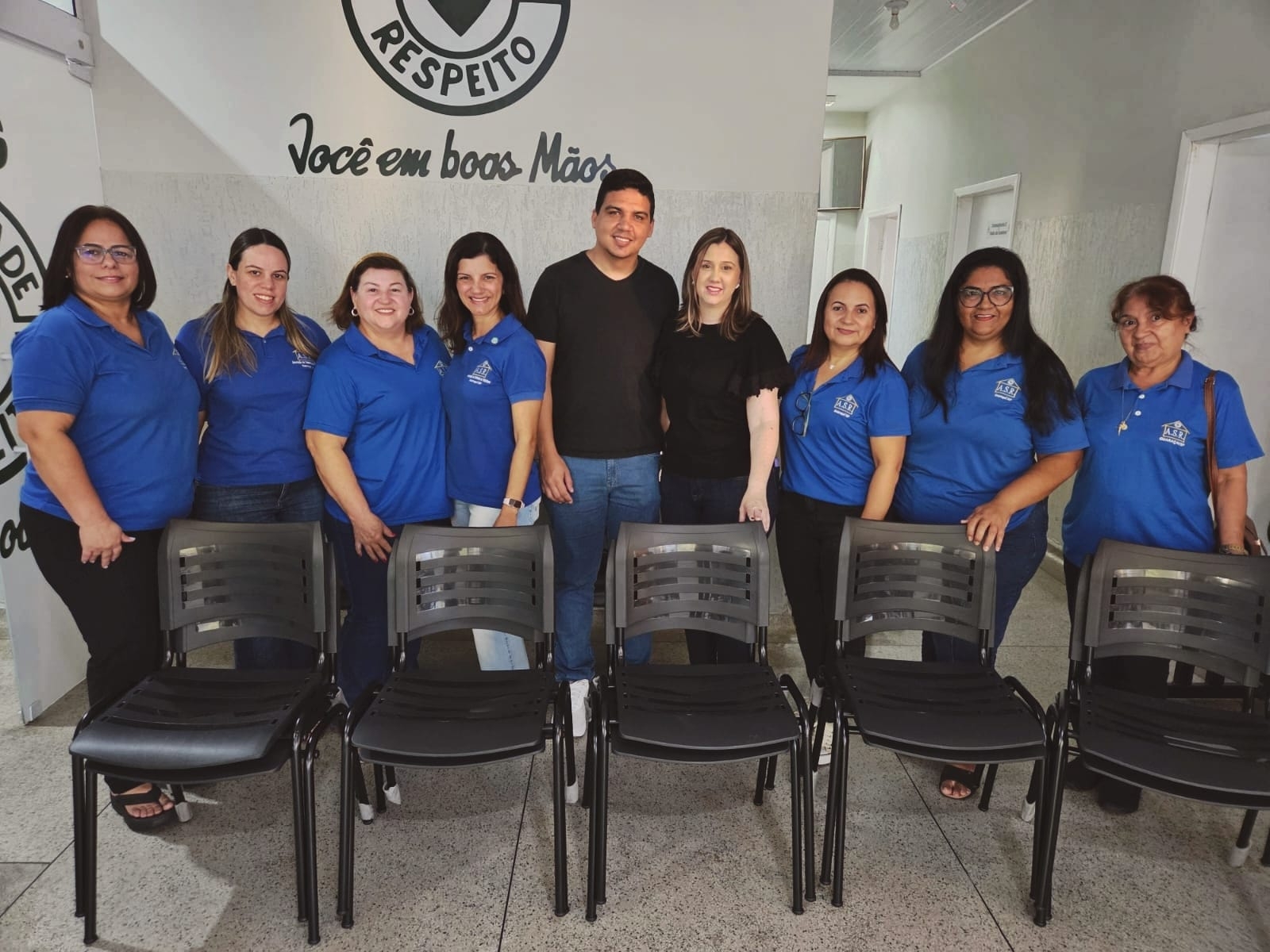 Casa da Amizade doa 10 cadeiras para Hospital Maternidade de Guaraçaí