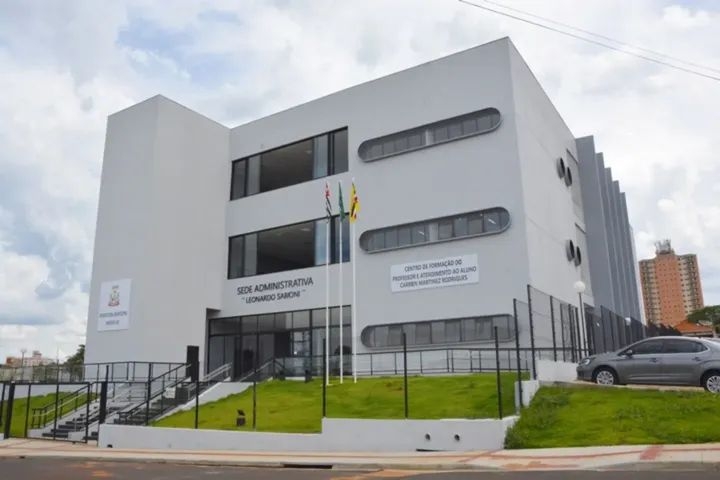 Aluno de 8 anos sofre queimaduras durante experimento de ciências em escola de Birigui