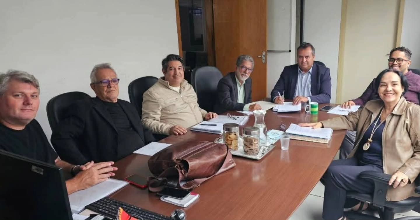 Prefeito Paulo Boaventura faz gestão em Brasília visando Instituto Federal em Castilho