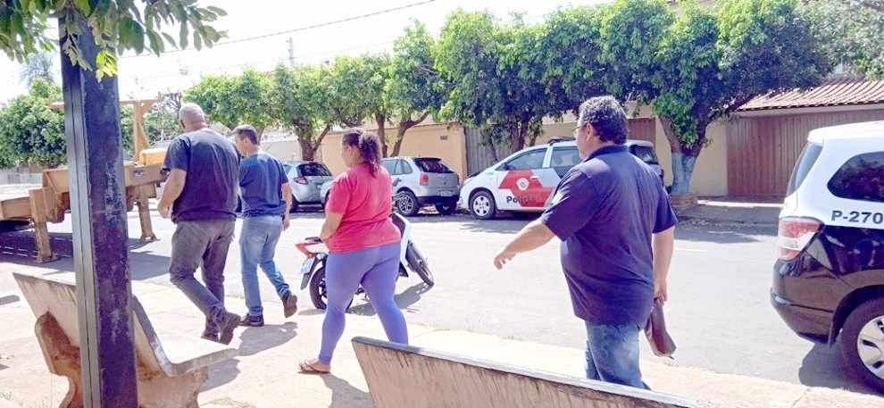 POLÍCIA PENAL DE LAVÍNIA PRENDE VISITA COM RG FALSO