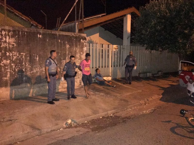 PM prende dois homens por furtar bebidas de pastelaria em Andradina