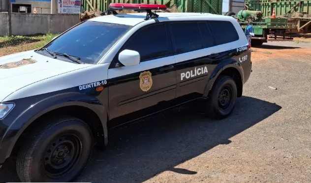Duas carretas rodotrems e semi-reboque são apreendidos pela Polícia Civil de Guararapes em caso de apropriação indébita