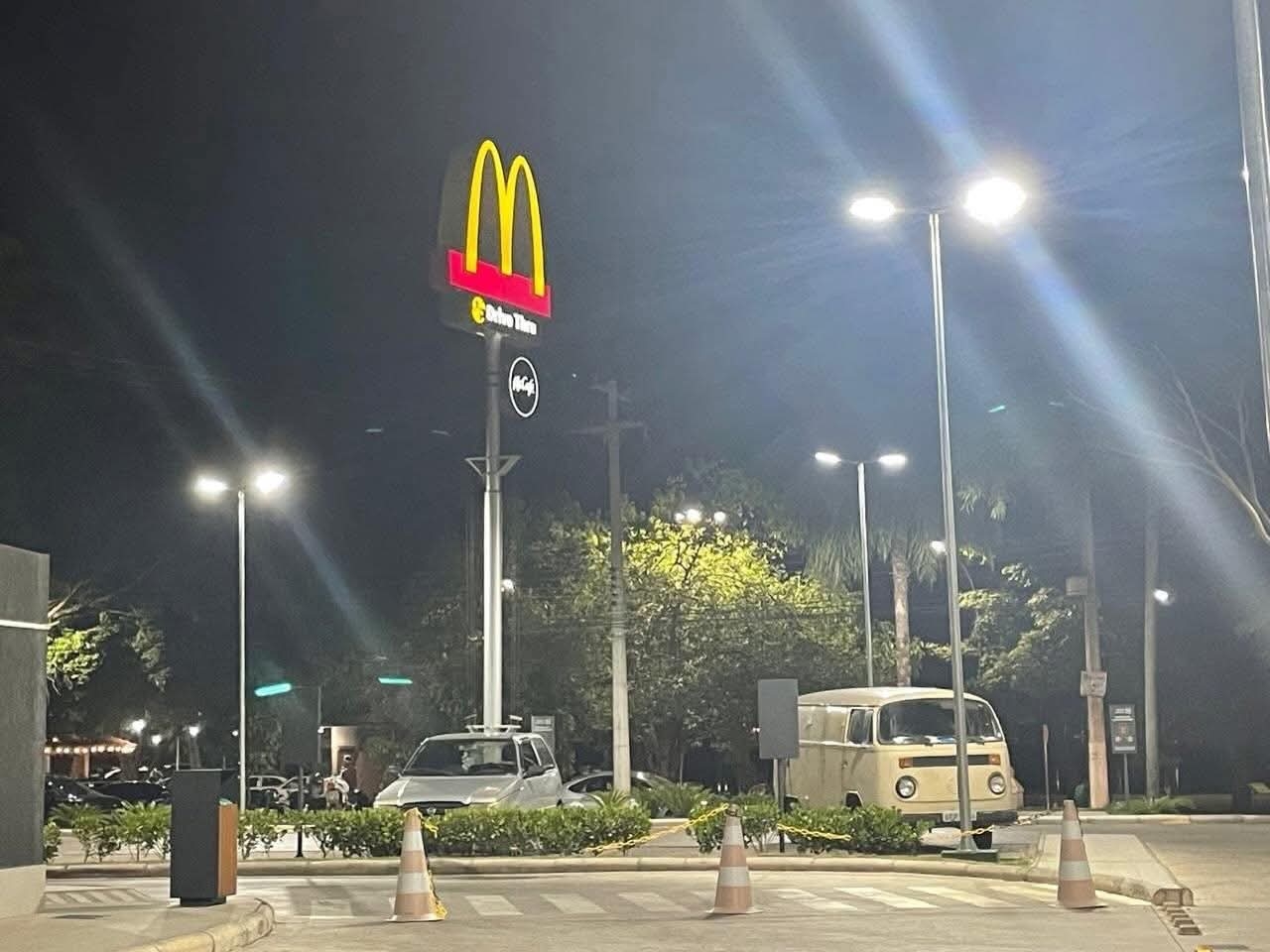 Clientes reclamam do McDonald’s de Três Lagoas