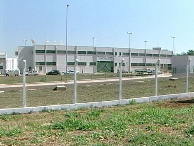 Cadê o espírito natalino do Governo de Andradina?