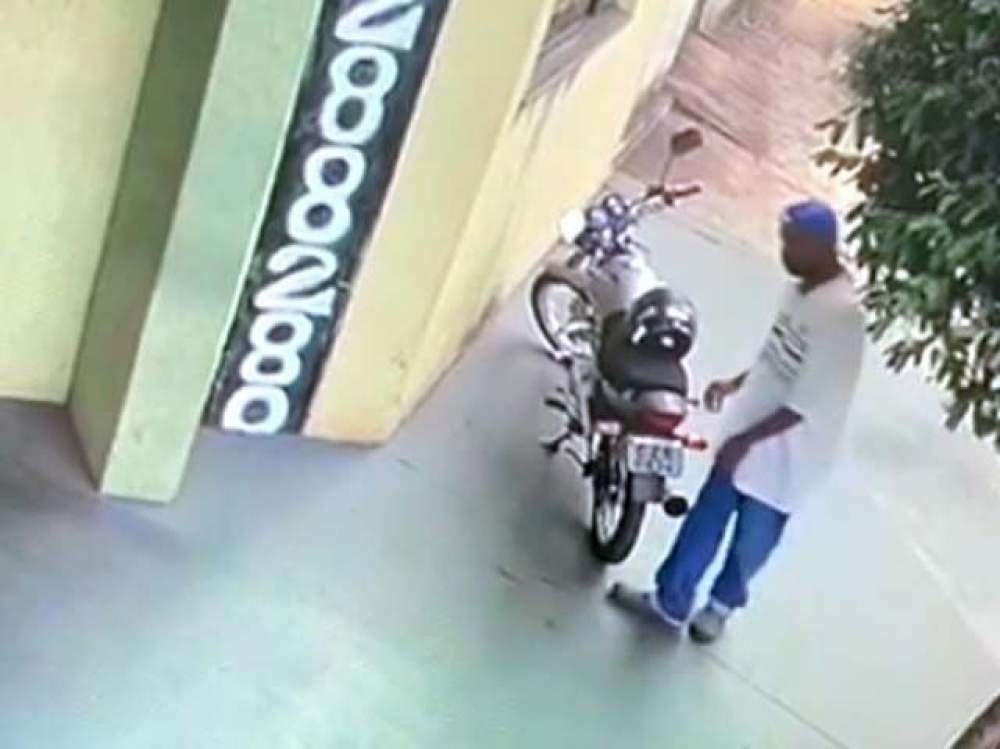 1º Distrito Policial de Andradina registra ocorrência de indivíduo é flagrado furtando moto em frente de oficina mecânica