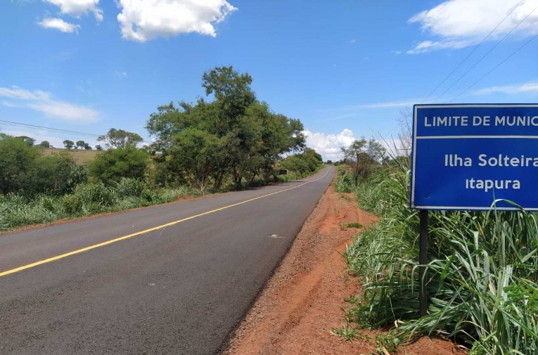 CONCLUÍDA A RECUPERAÇÃO DA ESTRADA VICINAL QUE LIGA ILHA SOLTEIRA, ITAPURA E PEREIRA BARRETO