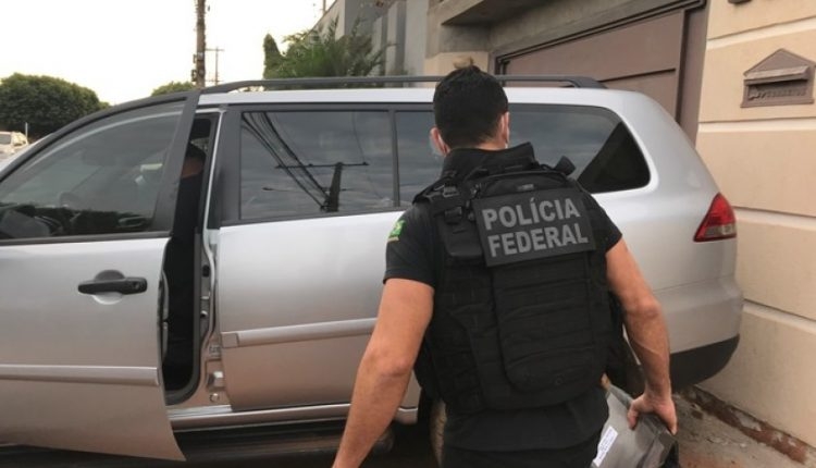Polícia Federal de Três Lagoas faz busca e apreensão em casa de veterinário no bairro Vila Nova