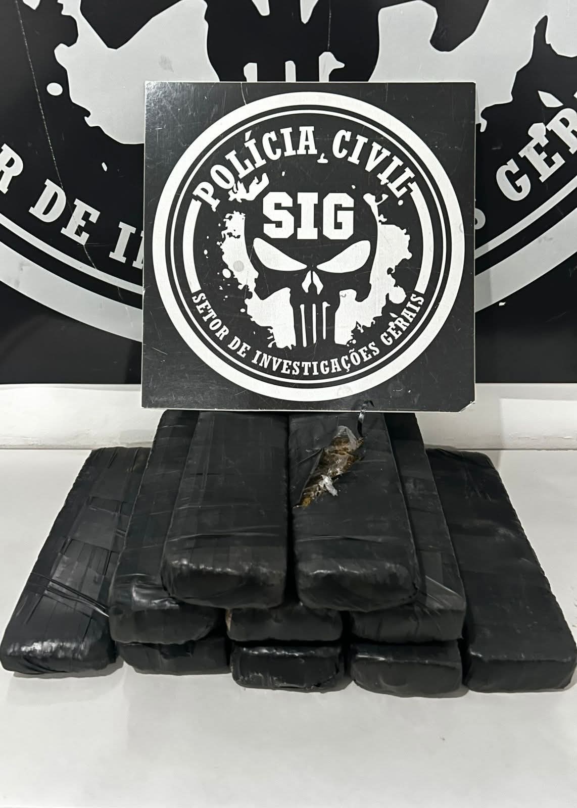 Polícia Civil de Três Lagoas prende mulher com 8 kg de maconha após denúncia