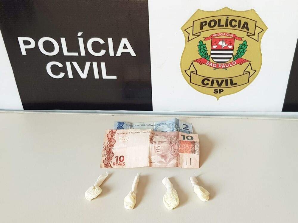 DISE de Andradina prende servente de pedreiro em flagrante por tráfico de drogas, alvo de investigação Jardim Europa