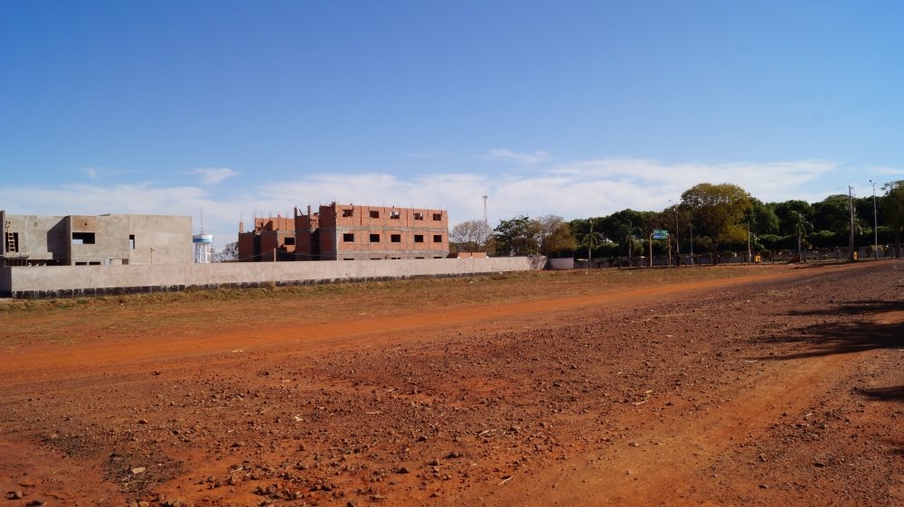 Prefeita Fátima convoca empresários para investirem 4 milhões em Castilho: Administração venderá área