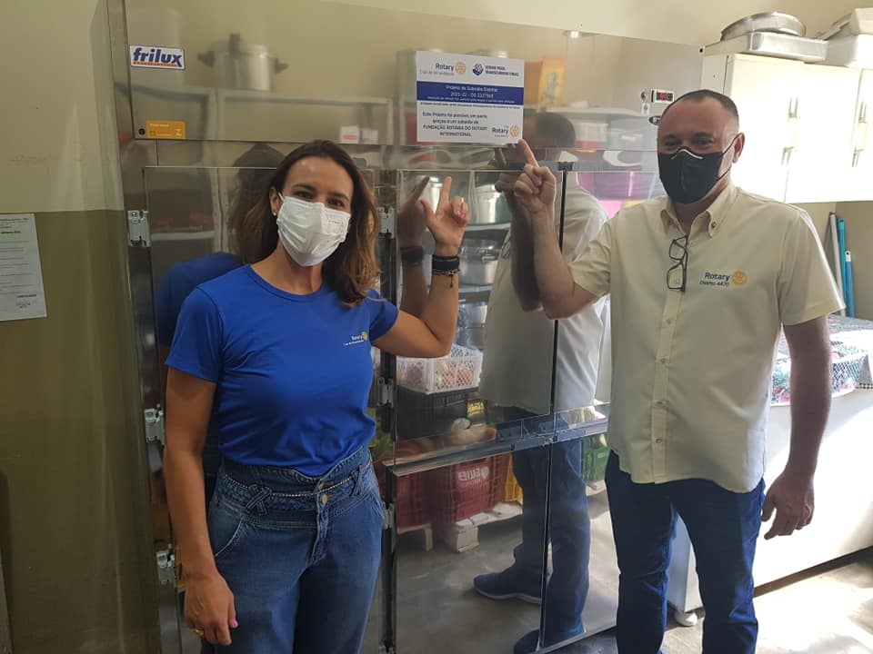 Rotary Club de Mirandópolis realiza doação ao Lar dos Idosos